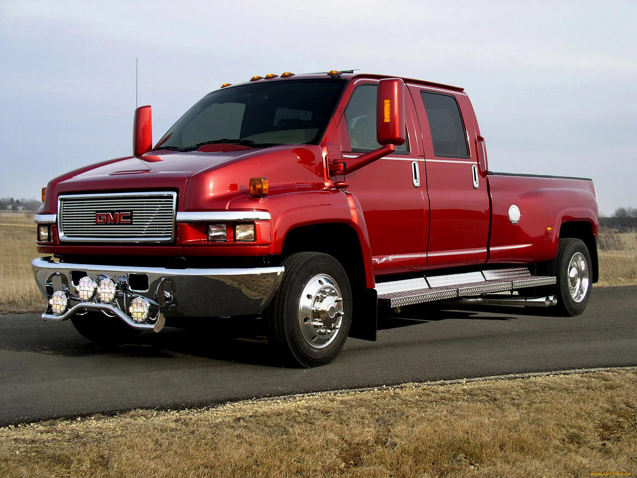 GMC TOPKICK c4500 Pickup. GMC TOPKICK Pickup 2006. GMC TOPKICK Pickup. Chevrolet Kodiak c4500. Какой пикап выбрать