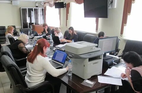 Специалист аппарата