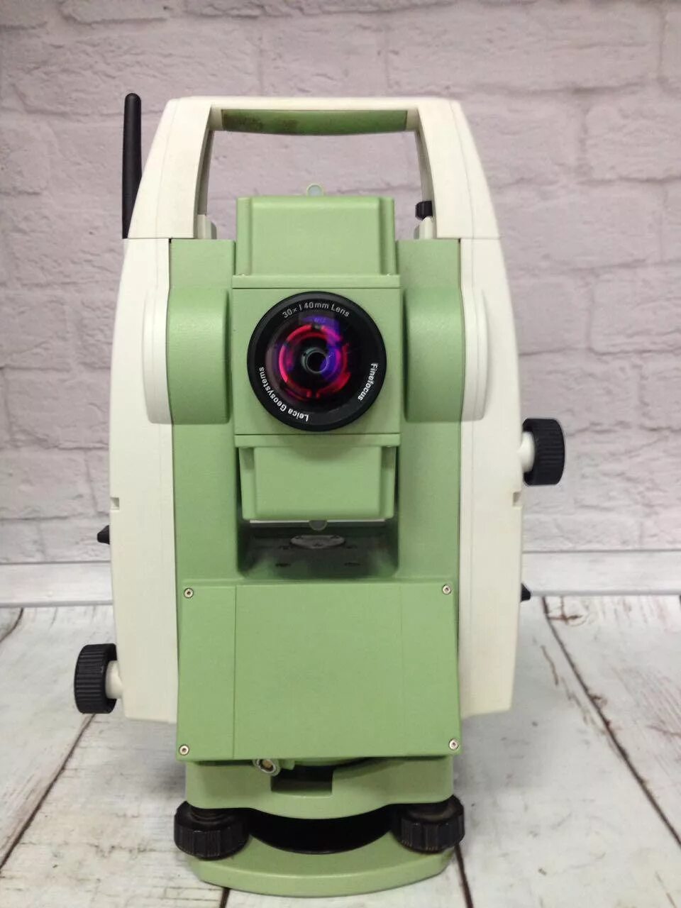 Комплектация тахеометра leica ts06 plus. Тахеометр leica ts06 r1000. Leica ts06plus r500. Тахеометр leica ts06plus r1000 arctic. Leica ts06 plus.