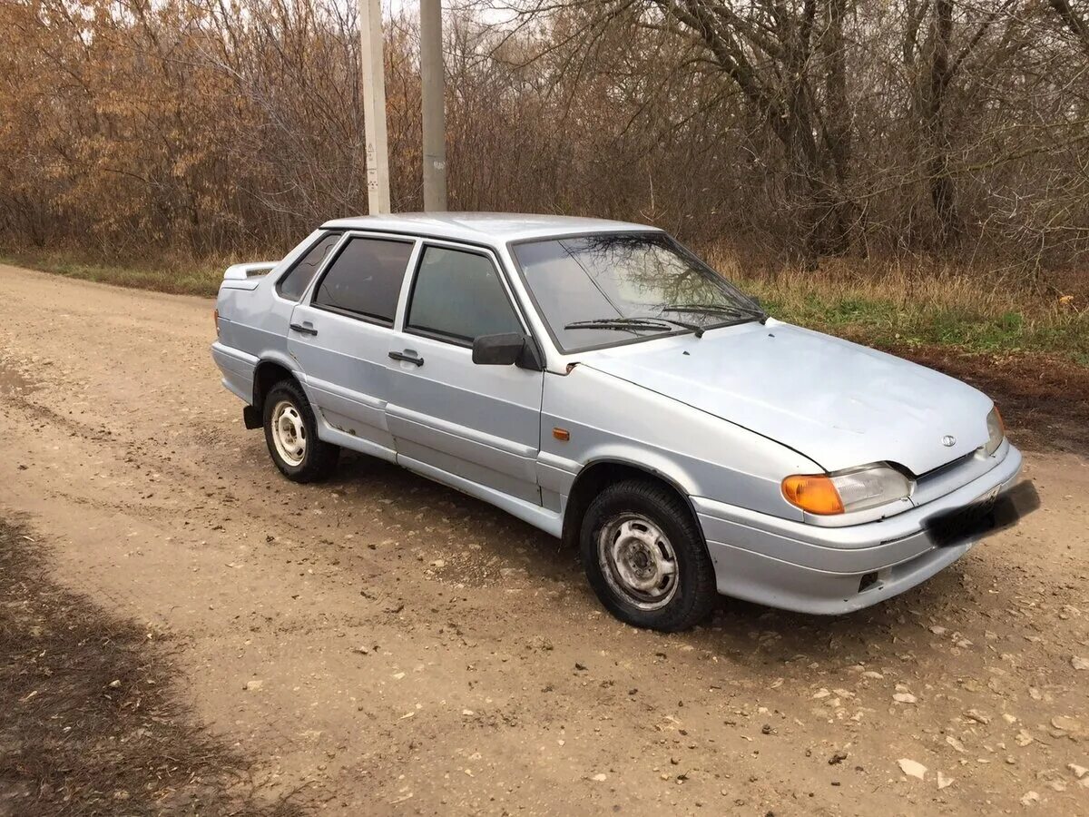 Авито машин энгельс. ВАЗ-2115 седан серебристая в деревне. Авто до 45000 рублей. Авито машины. Авито авто.