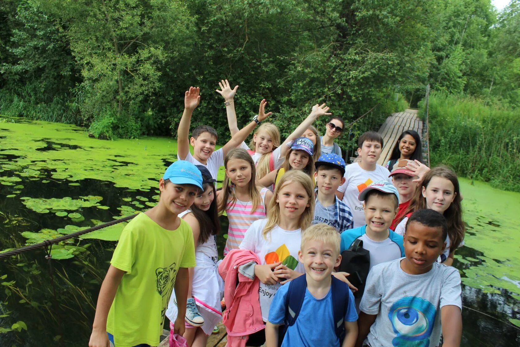 Путевки в городские лагеря. Детский лагерь энджой Кэмп. Enjoy Camp лагерь Москва. Детский лагерь энджой Камп в Подмосковье. Enjoy Camp детский лагерь в Подмосковье фото.