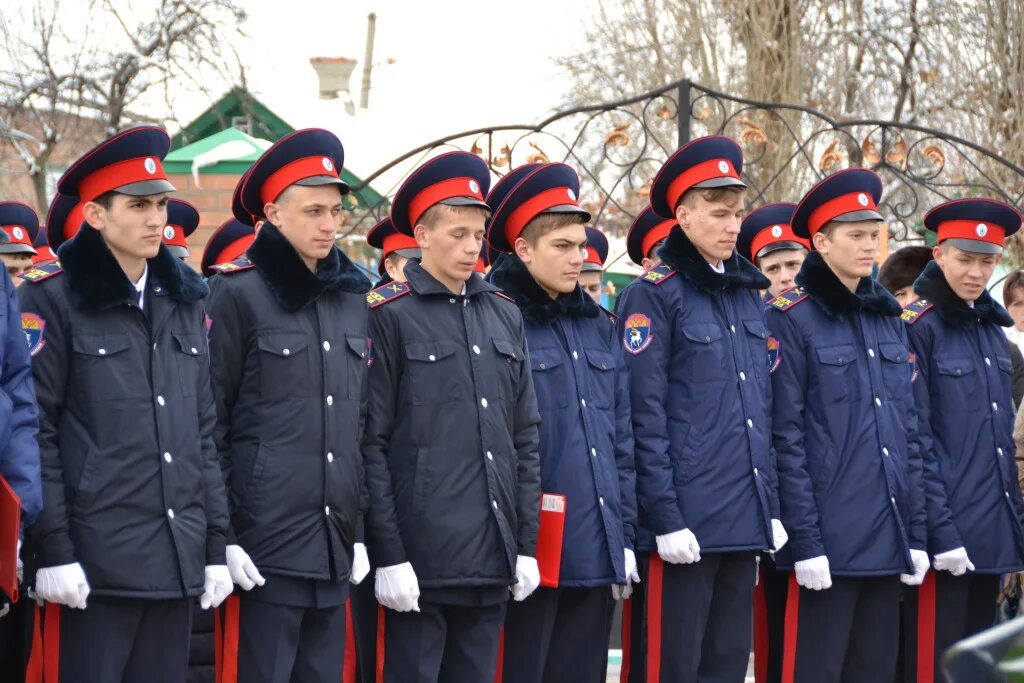 Сальский казачий кадетский. СККПЛ Сальск. Сальский казачий лицей. Сальский казачий кадетский профессиональный лицей.