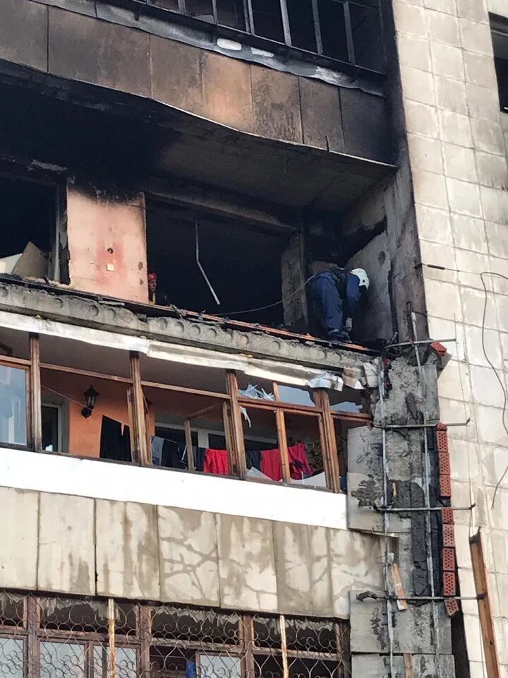 Подрыв в тагиле. Взрыв газа в нижнем тагиле. окна после взрыва. пластиковые окна после взрыва. окна после взрыва в доме.