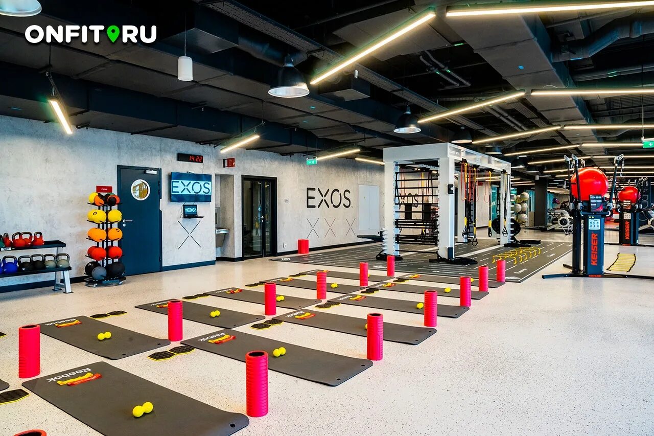 The base fitness. The base крылатское. the base фитнес. the base fitness, москва. фитнес клуб адидас в крылатском.