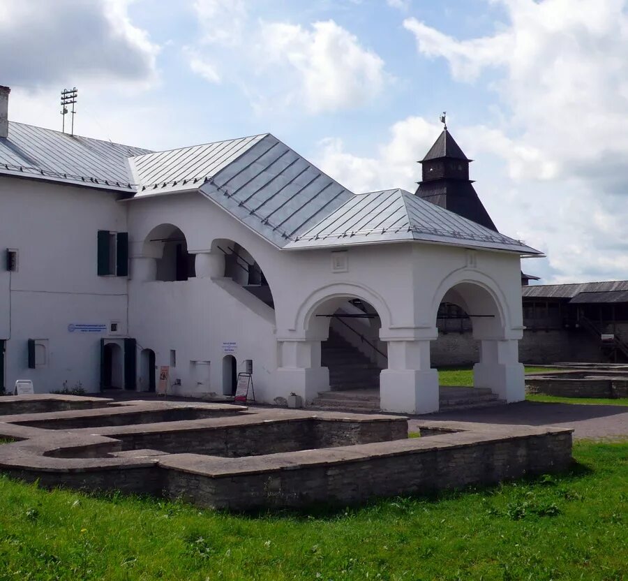 свенельд древнерусский воевода. воеводы когда появились. город воеводы. вологодская крепость ивана грозного. свенельд воевода святослава.