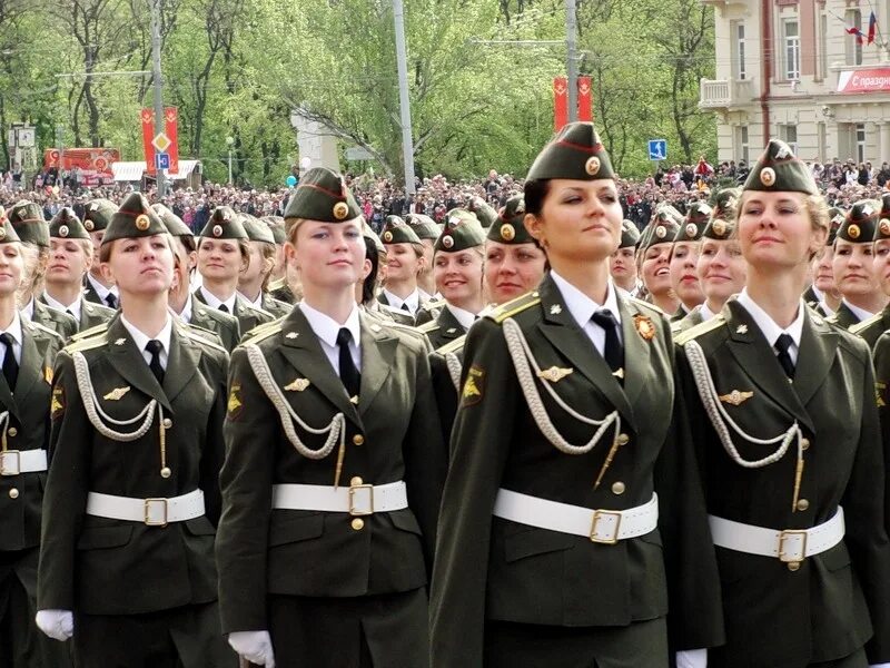 Хочу быть военнослужащей