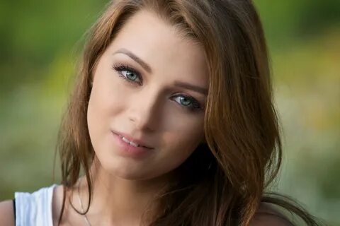 Включить самых красивых девушек видео