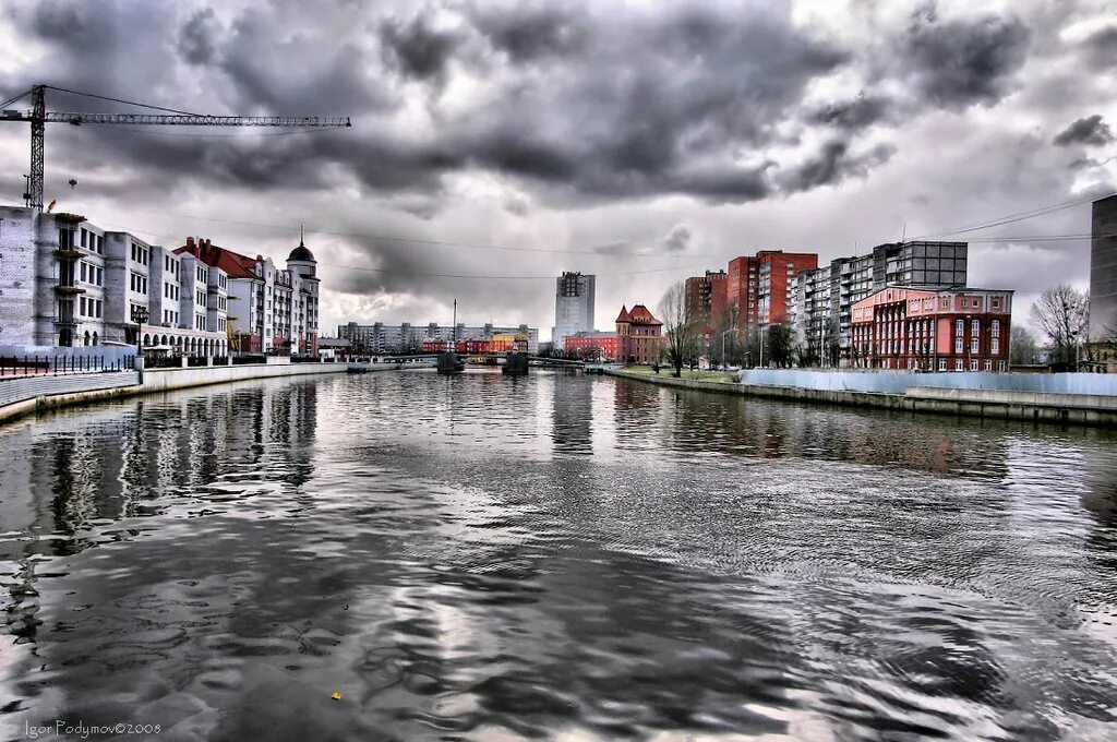 Как преголя изменяется в разные времена года. Реке триголя калининград. Преголя набережная карбышева калининград. Река преголя. Река преголь калининградской области.