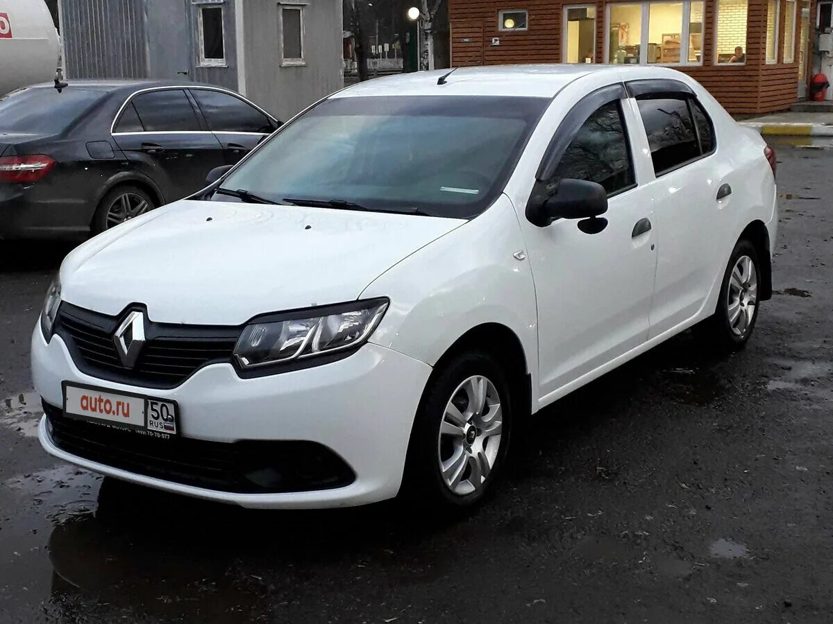 Рено 2 бу. Рено логан золотистый. 0 литра. Renault logan 2 c 2014 года. С.