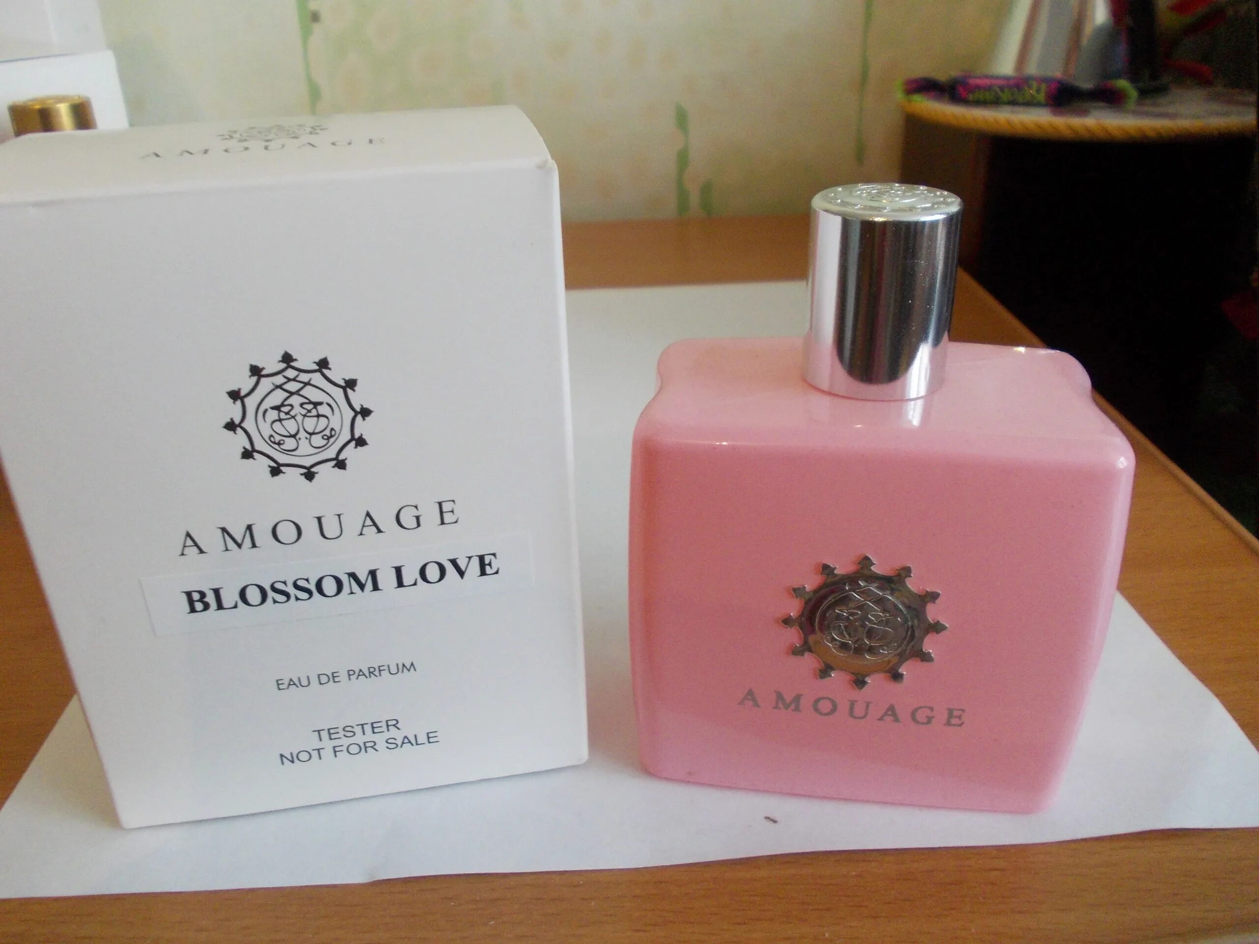 Amouage "Blossom Love", 100 ml. Amouage Blossom Love Tester. Амуаж блоссом лав 50 мл. Amouage Blossom Love тестер. Амуаж розовый