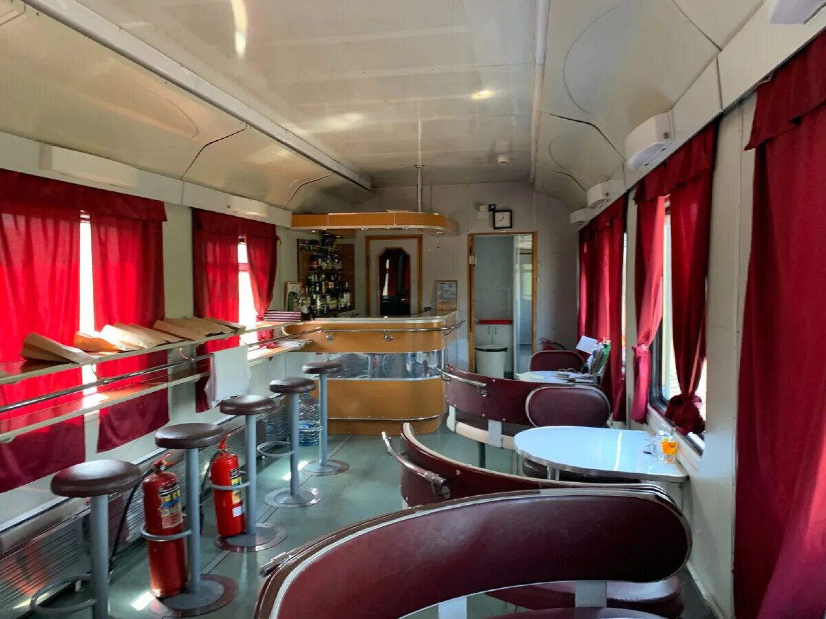 Dining car. Купе 2к ФПК. Поезд купейный вагон вагон ресторан. Вагон ресторан РЖД. Вагон-ресторан в поезде РЖД.