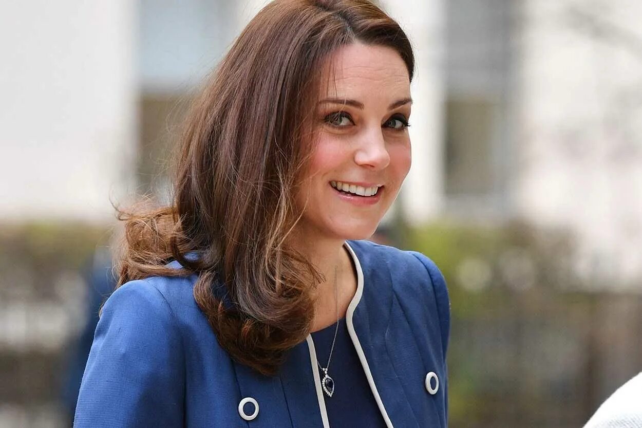 Kate middleton cancer. Кейт Миддлтон. Миддлтон Кейт Миддлтон. Кэтрин Элизабет Миддлтон. Герцогиня Кейт Мидлтон.