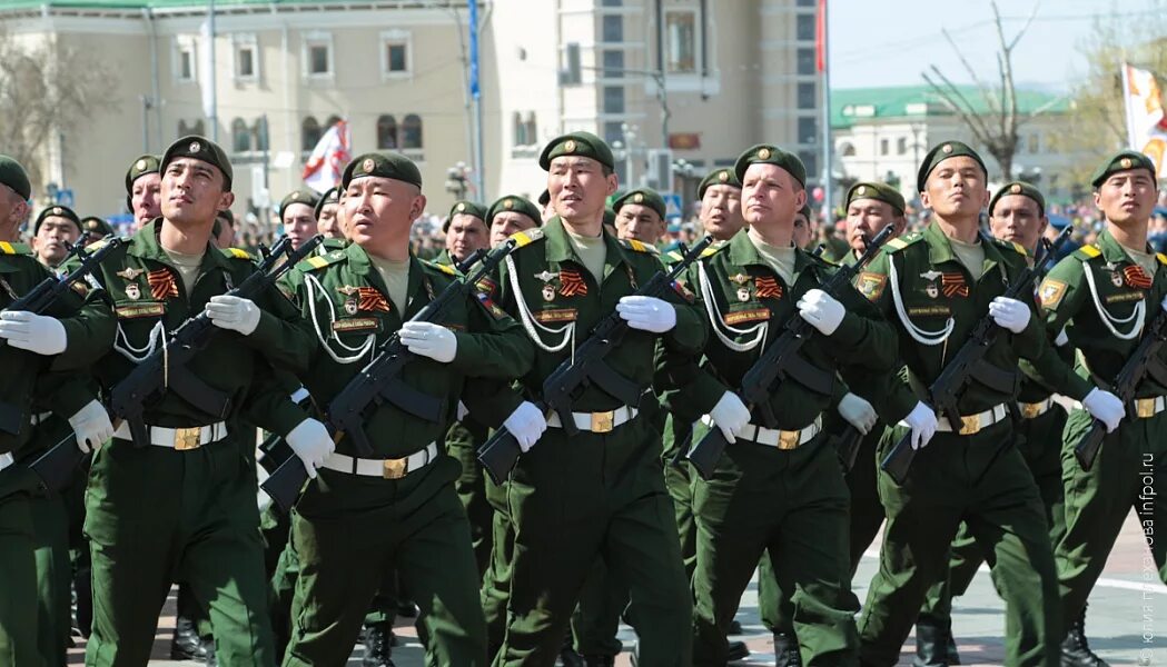 1 мая улан удэ. Парад победы улан удэ. парад 9 мая улан удэ. парад победы 2016 год улан-удэ. парад на 9 мая 2010 год в улан-удэ.