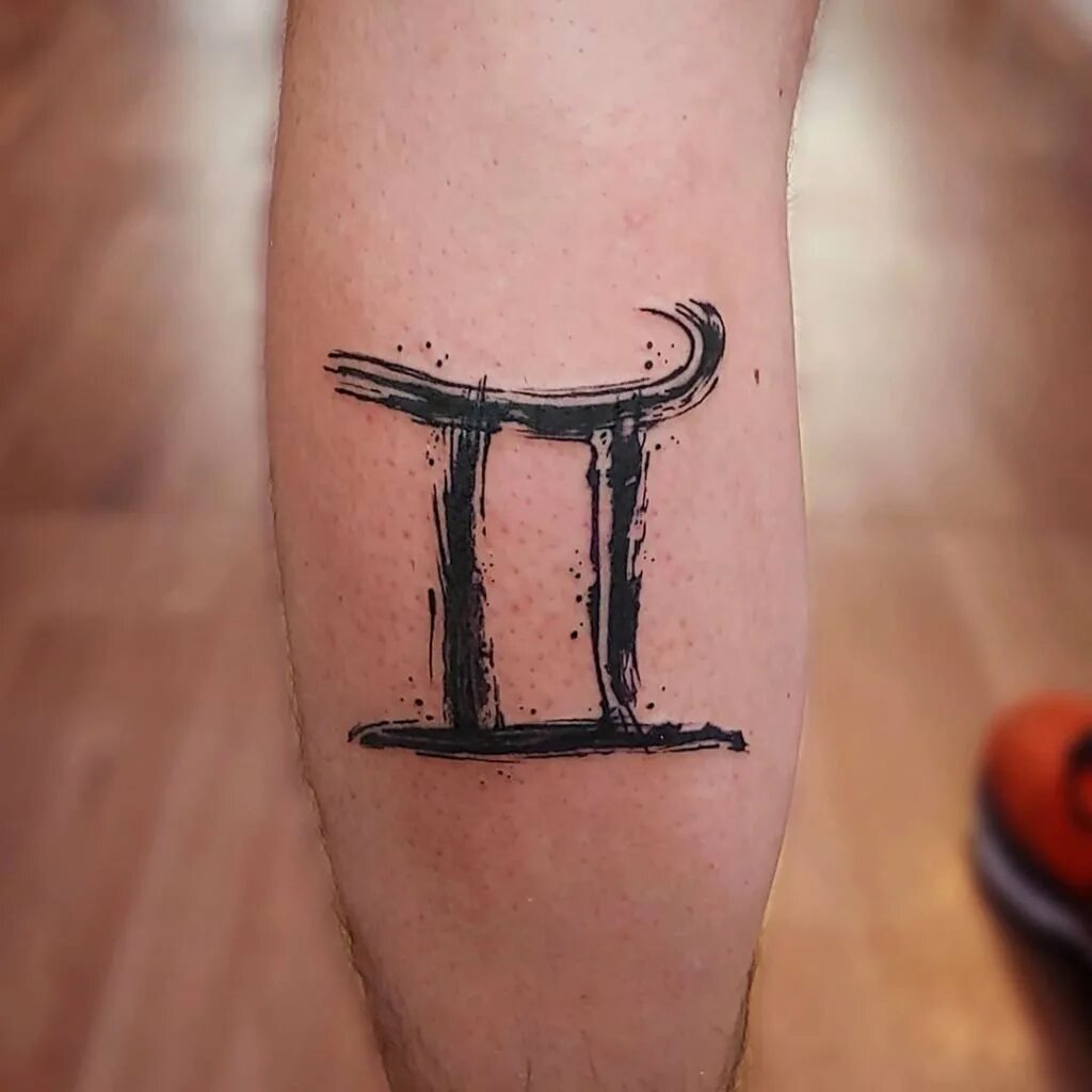 Тату близнецы знак зодиака эскизы. Тату близнецы мужские. Тату близнецы. Татуировки зодиак близнецы. Тату на лопатку для мужчин.