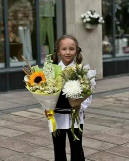 В колледж на 1 сентября дарят цветы