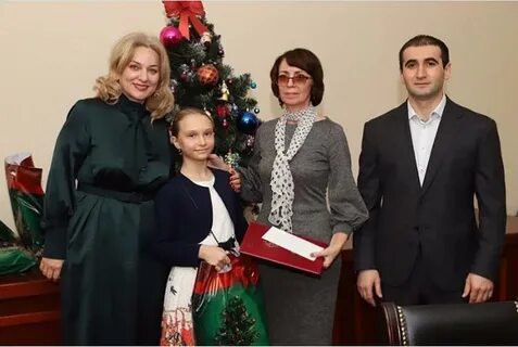 Работники министерства культуры