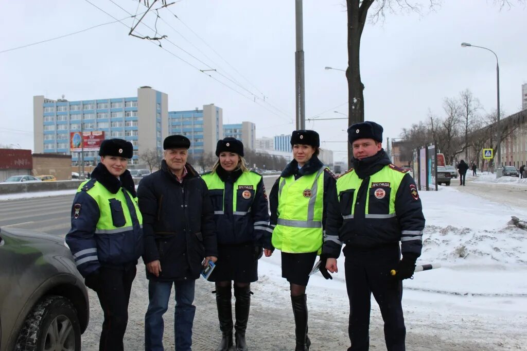 Водители свао. ДПС ГИБДД. Патруль ГИБДД. ГИБДД Южного округа Москвы. ДПС СВАО.