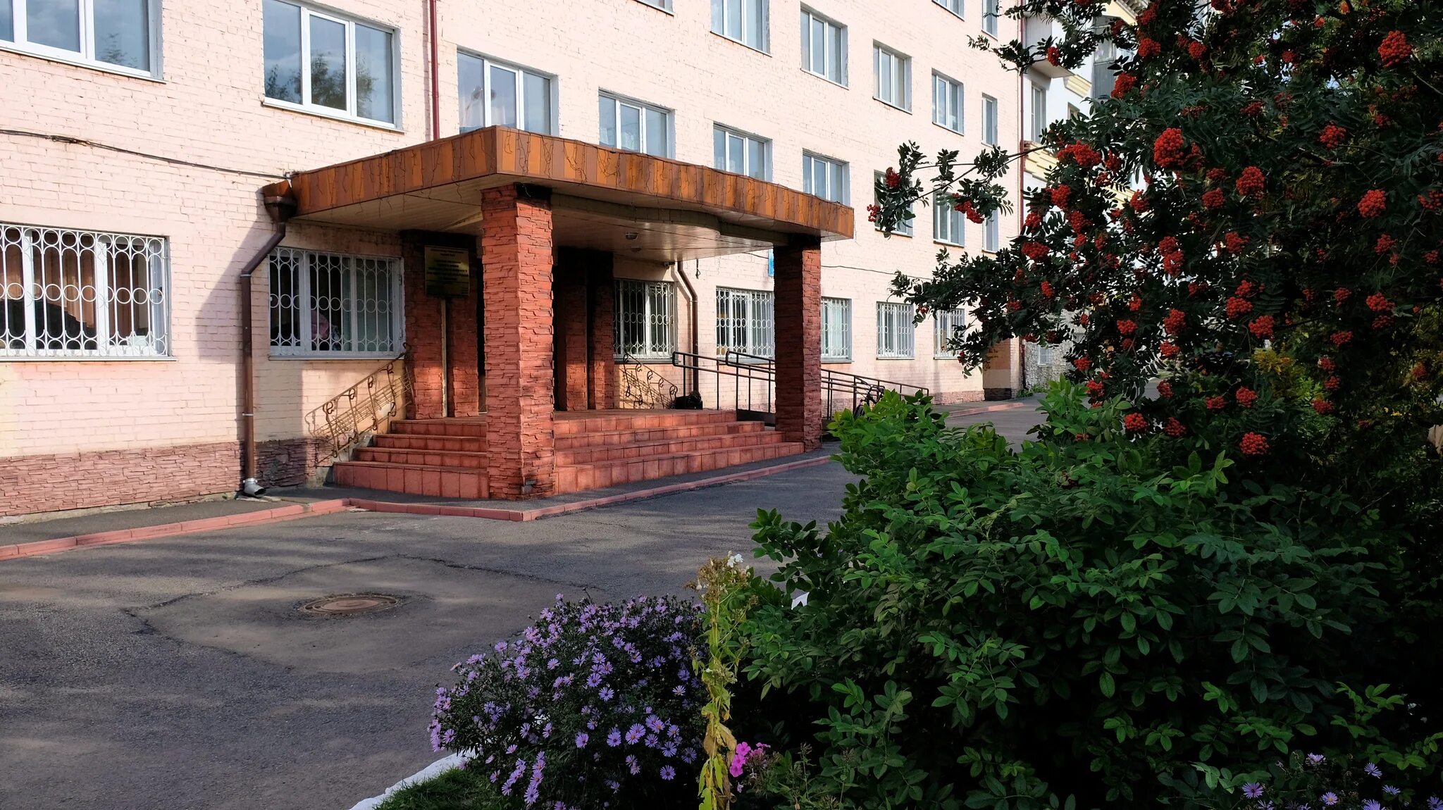 Пэмст прокопьевск профессии. 16 училище прокопьевск. Горный колледж в прокопьевске. Кузбасский медицинский колледж прокопьевск. Прокопьевский электромашиностроительный техникум.