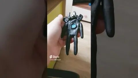 Лепим титан камера мен