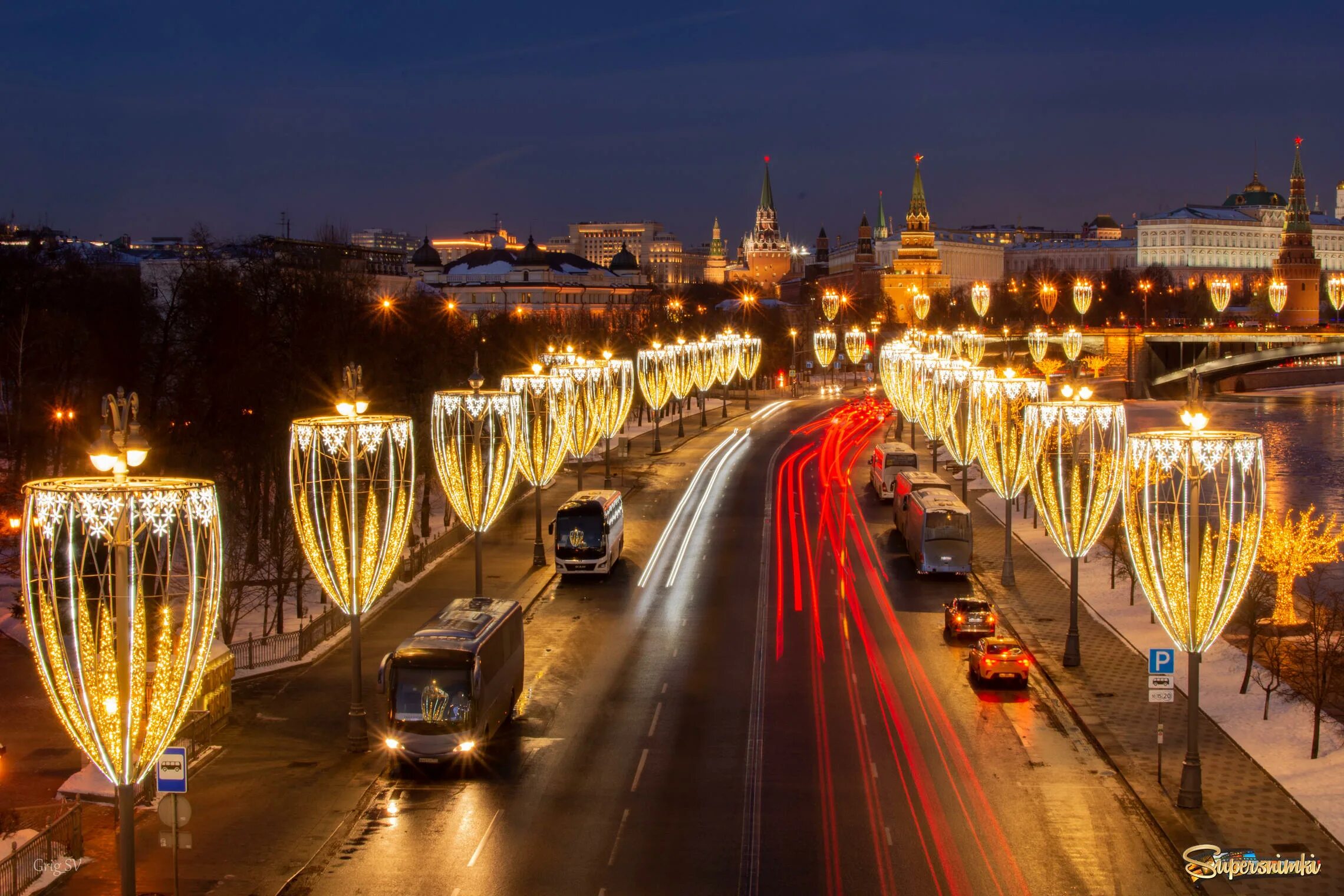 Московских света