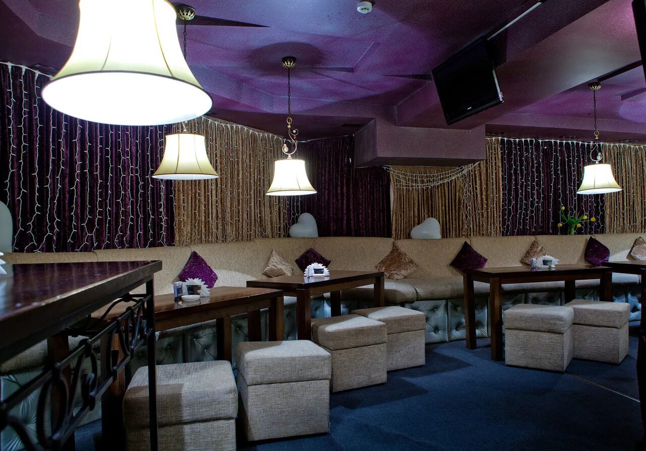 кафе апрель академическая. Gastrobar уфа. Gpb бар уфа.