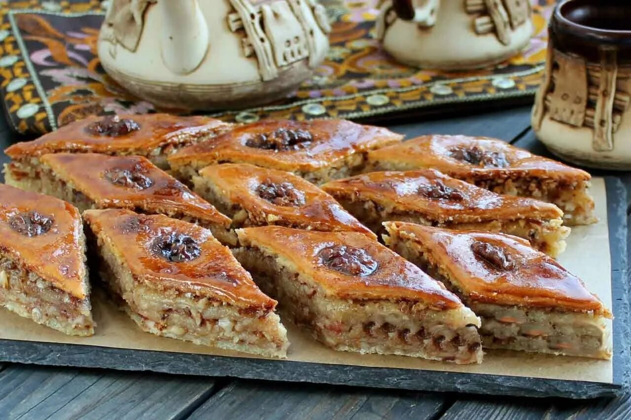 Турецкая кухня баклава (пахлава). Похвала ореховая. Пахлава бакинская 2кг. Похвала ореховая. Похвала ореховая.