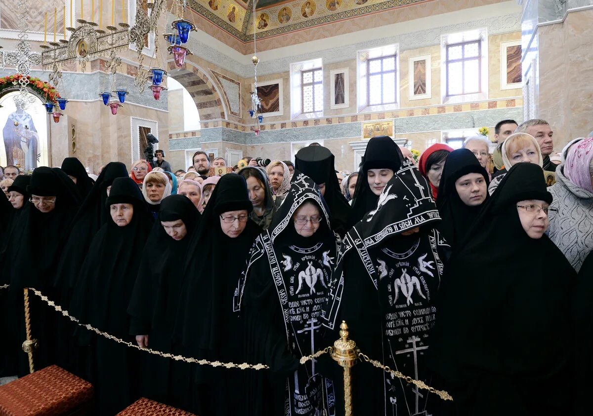 В Ново-Тихвинском монастыре показали, как реконструируются храмы обители - Екате