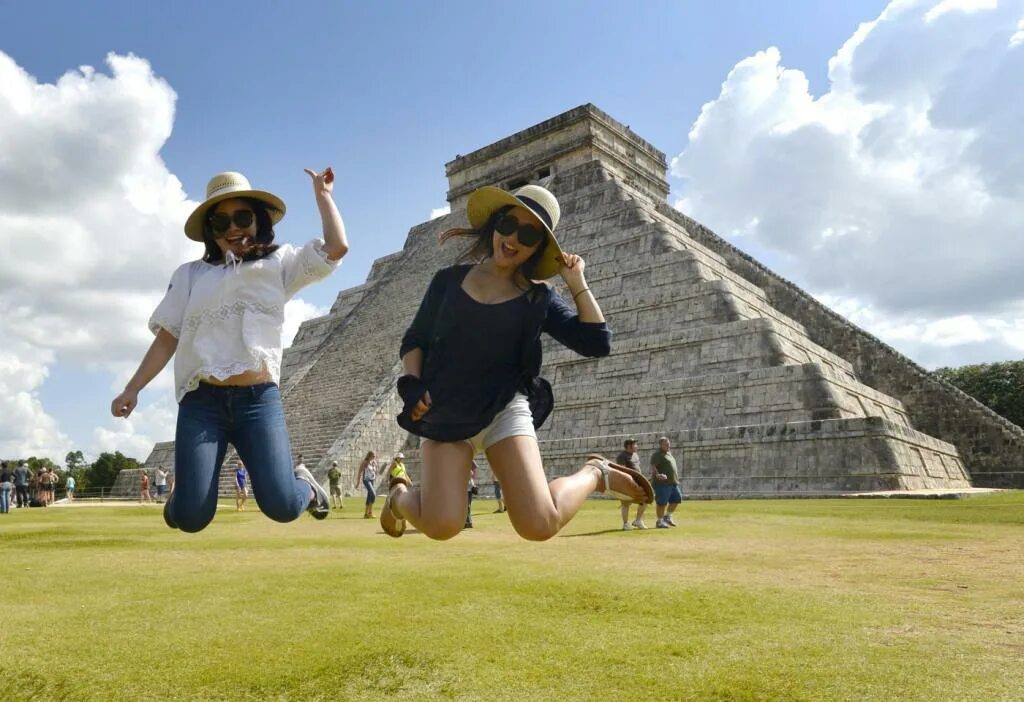 Мексика туристы. Мексика путешествие. Мексика экскурсии. Культурно познавательный туризм Мексики. Туризм в мексике