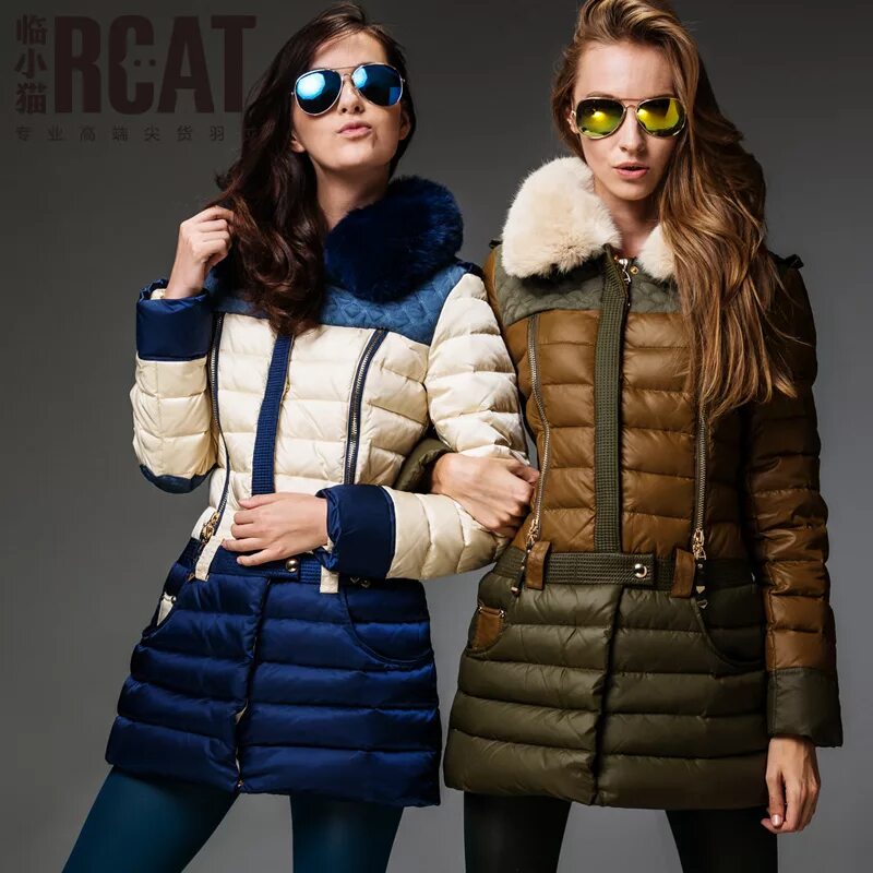 2 куртки одновременно. Moncler celebrities jacket. Два пуховика. Два пуховика сразу. Два пуховика.