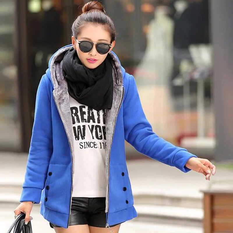 толстовки женские модные. осенняя куртка. мужская осенняя куртка балахон. куртка с кофтой с капюшоном. кожаная куртка с худи мужские.