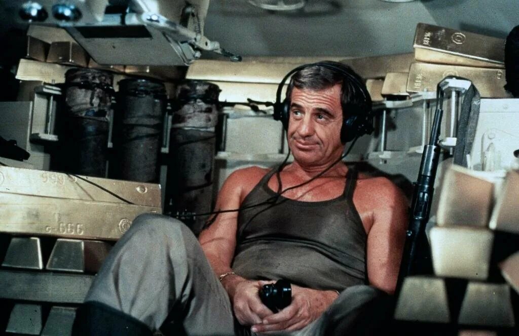 Les morfalous бельмондо. Les morfalous бельмондо. танк в фильме авантюристы 1984. авантюристы / les morfalous / 1984 /. Les morfalous бельмондо.