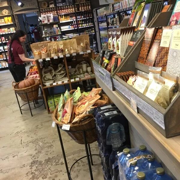 бесплатный автобус до амбара. супермаркет амбар. автобус амбар волгарь.