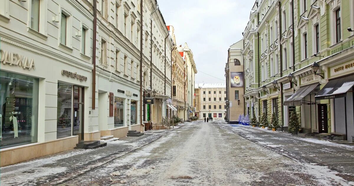 Столешников как вернуться к жизни. Столешников переулок Москва. Городская усадьба кожиных Столешников переулок. That British Столешников переулок. Столешников переулок летом.