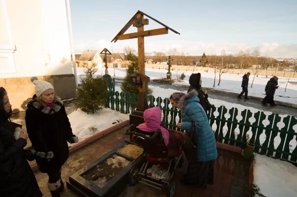 Клыково схимонахине сепфоре. Клыково келья матушки Сепфоры. Шамордино Матушка Сепфора. Клыково монастырь Матушка Сепфора. Сепфора схимонахиня Клыково могила.