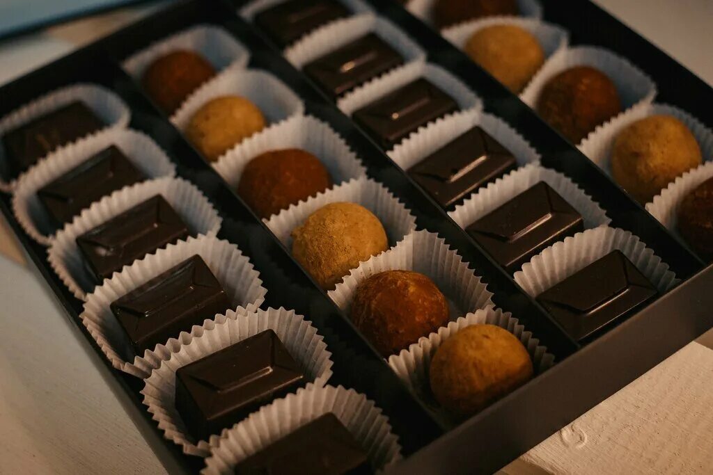 настоящий шоколад екатеринбург. екатеринбургский шоколад. шоколадные мануфактуры корнилов екатеринбург. настоящий шоколад. настоящий шоколад екатеринбург.