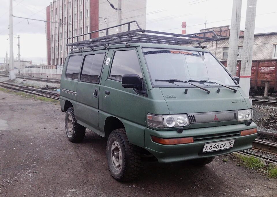 Делика кирпич фото Новый стайл Mitsubishi Delica (P35W), 2,5 л, 1993 года стайлинг DRIVE2