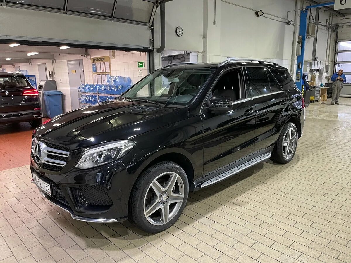 GLE 300 2016. GLE 300 2014. Мерседес XL 300. Мерседес GLE 300 166 2016 года кузов антихром. Купить мерседес гле с пробегом