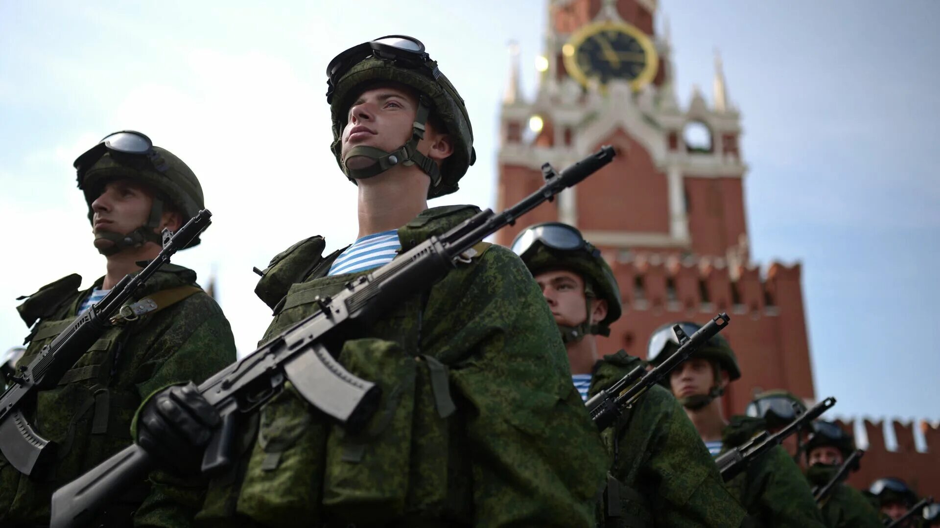 Вс па. Современная армия. Современные войска. Современная Российская армия. Военная безопасность.