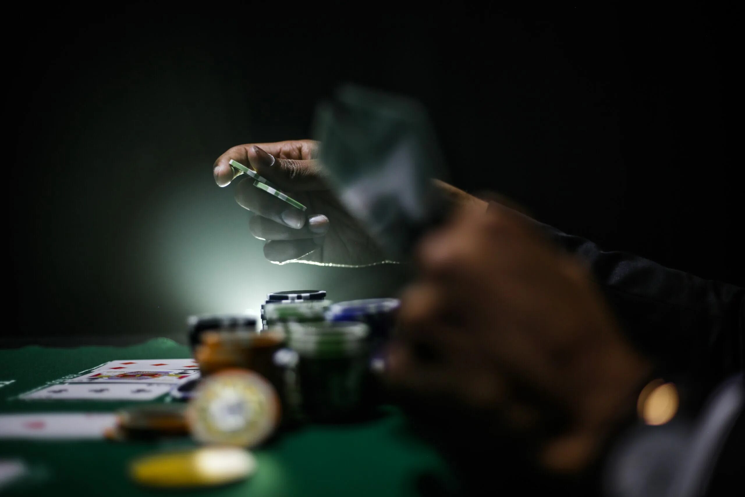 Покер на деньги 2023. Покер. Зависимость от азартных игр. Незаконная организация и проведение азартных игр. Казино.