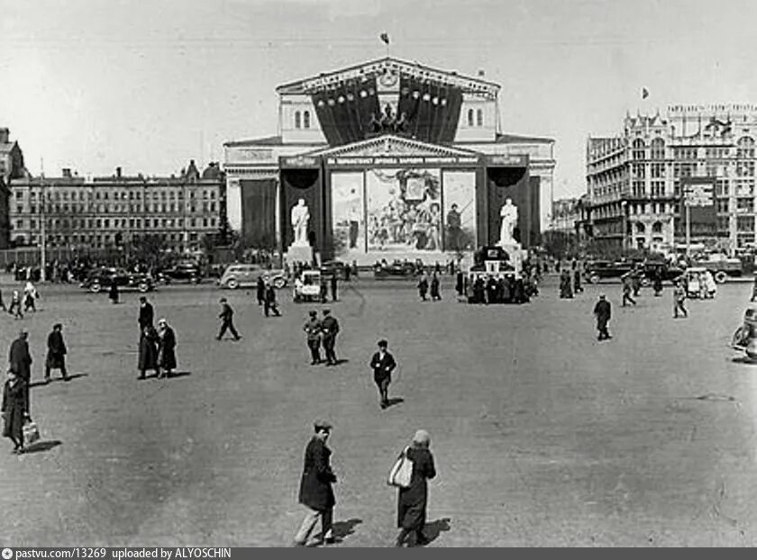 Театральная площадь Москва 19 век. Большой театр Москва 1930. Москва 1932 год. Москва 30 годов театральной площадью.