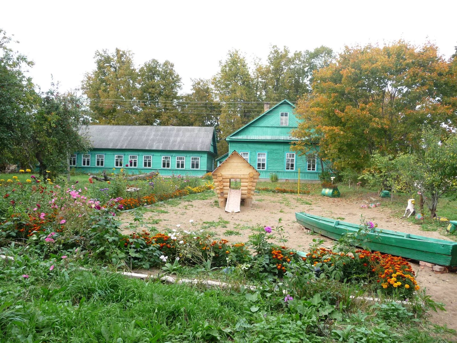 Деревня Каськово Псковская область. Школа Жижица Куньинский район. Каськово Куньинский район. Деревня Каськово Куньинский район.