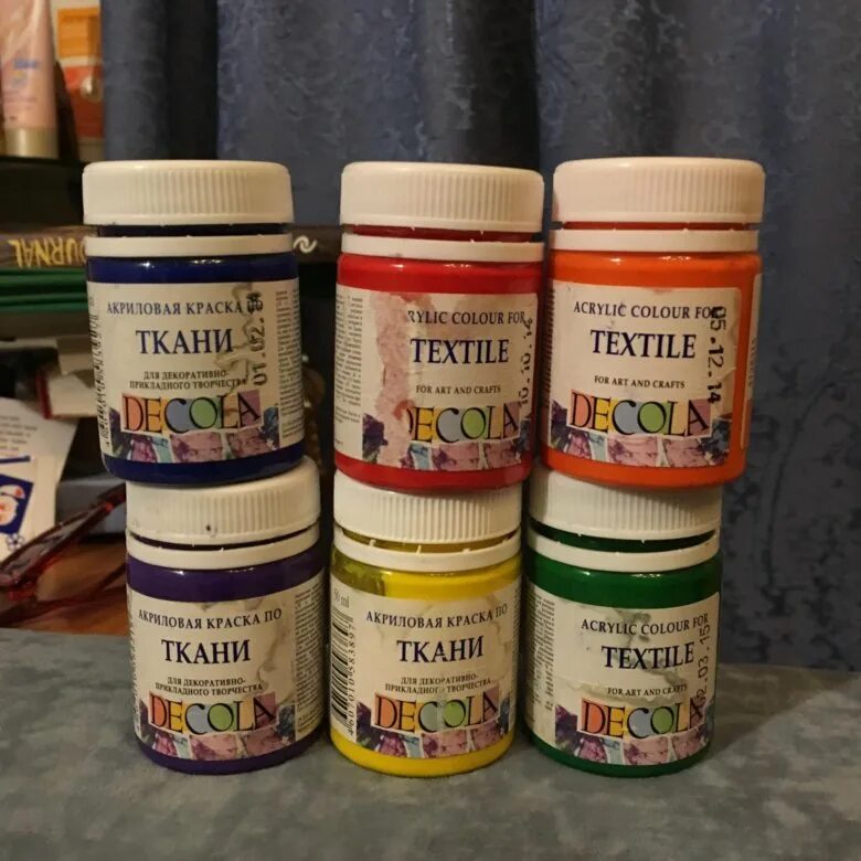 анилиновые краски для ткани. красители для ткани спб. порошковый краситель для ткани. краситель для ткани желтый. ткань гуашью.