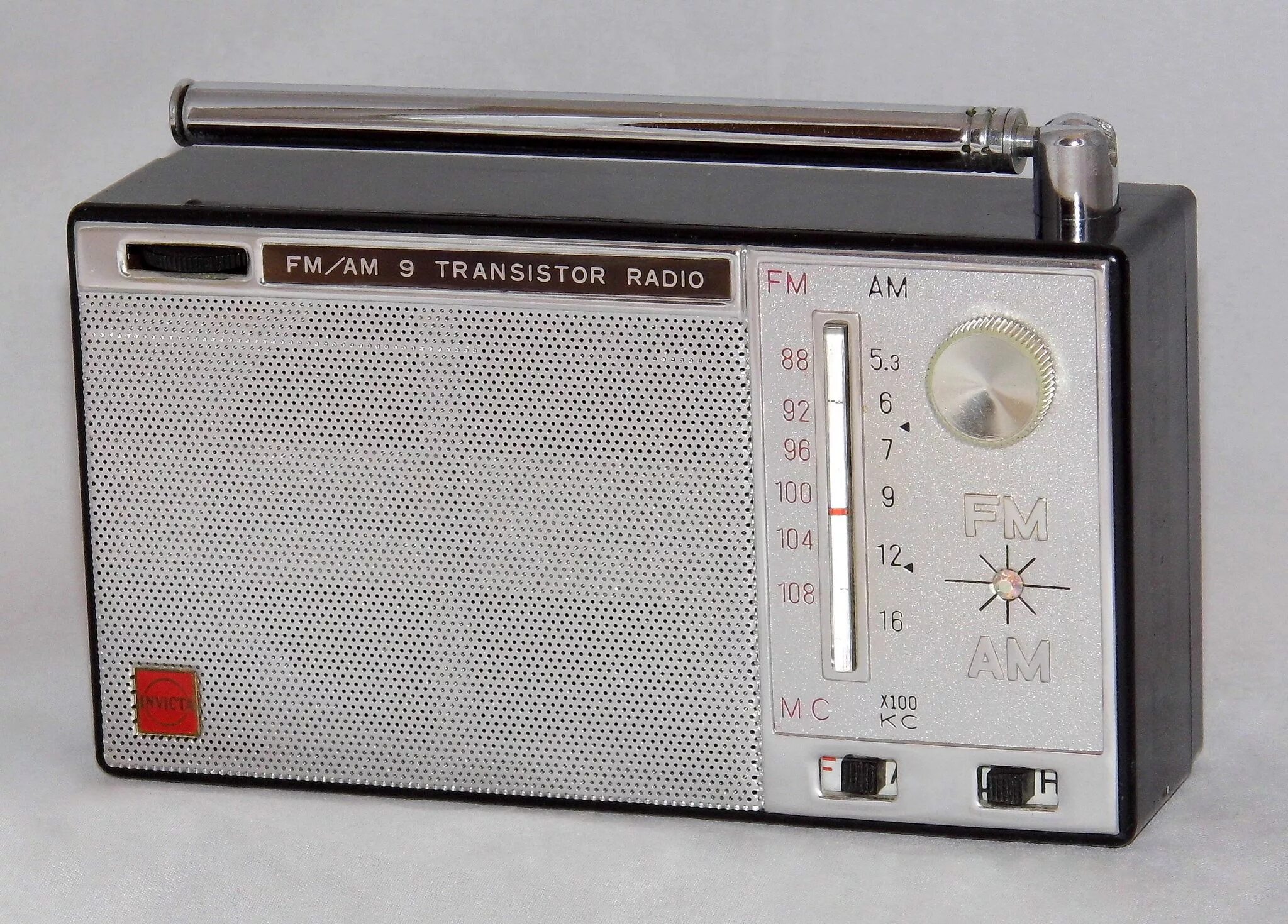 Радиоприемник Imperial 7 Transistor. Радиоприемник феб Советский. Однопрограммный радиоприемник 9в. Transistor Radio. Radio model