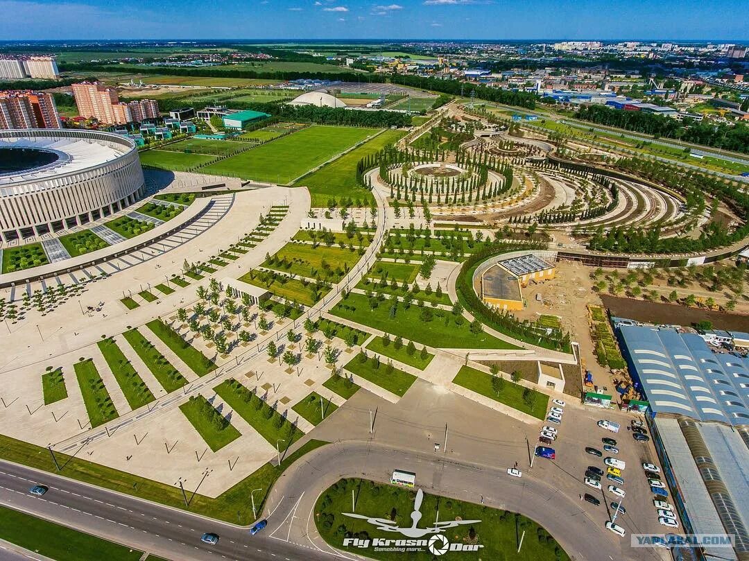 Стадион Краснодар парк Галицкого. Парк Краснодар парк Галицкого. Парк ФК Краснодар. Парк Галицкого в Краснодаре вид сверху. Возле стадиона краснодара