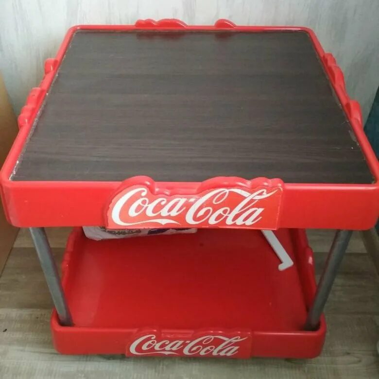 Стол кока кола. Sliva wood deco. Стол кока кола. Стол кока кола. Бар кока кола.