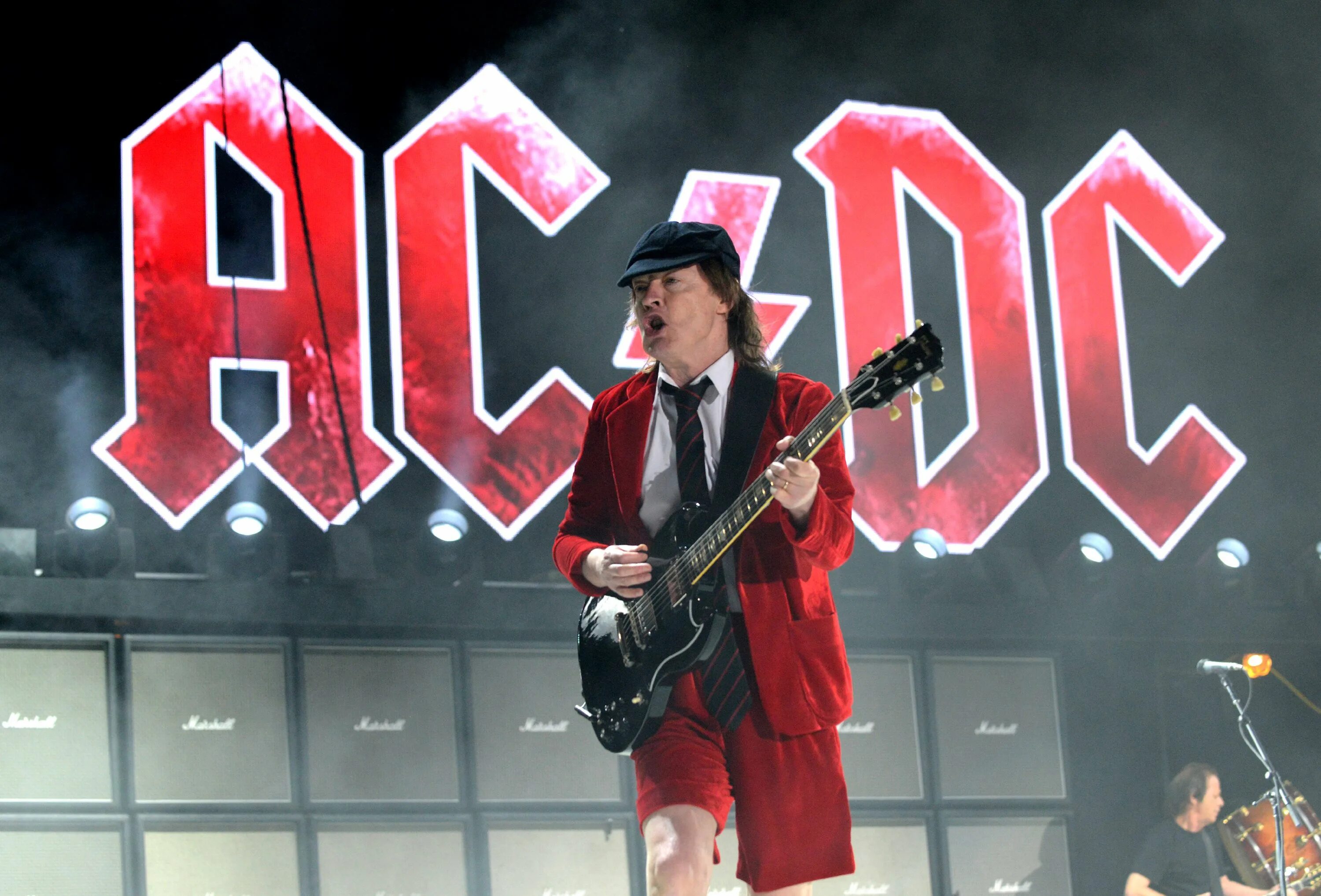 AC/DC 80s. Группа Эйси ДИСИ. AC DC 2022. Вокалист Эйси ДИСИ. Слушать музыку рок групп