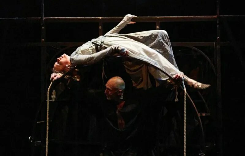 малая ордынка 31 театр луны. московский театр луны на малой ордынке москва. театр луны на малой ордынке.