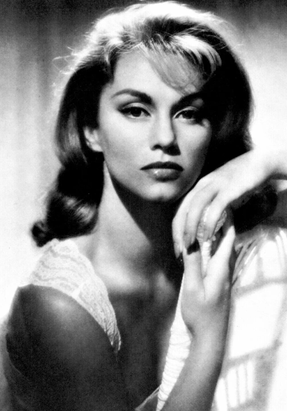 Актрисы 1967 года рождения. Linda актриса. Linda актриса. Linda актриса. Linda актриса.