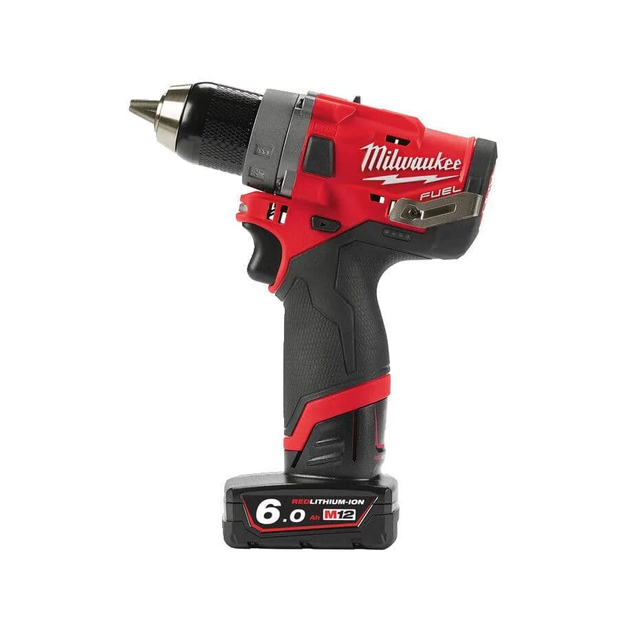 Гайковерт Milwaukee c18 IW. Milwaukee ударный шуруповерт. Ударная дрель Milwaukee m12. Шуруповерт Milwaukee m12.