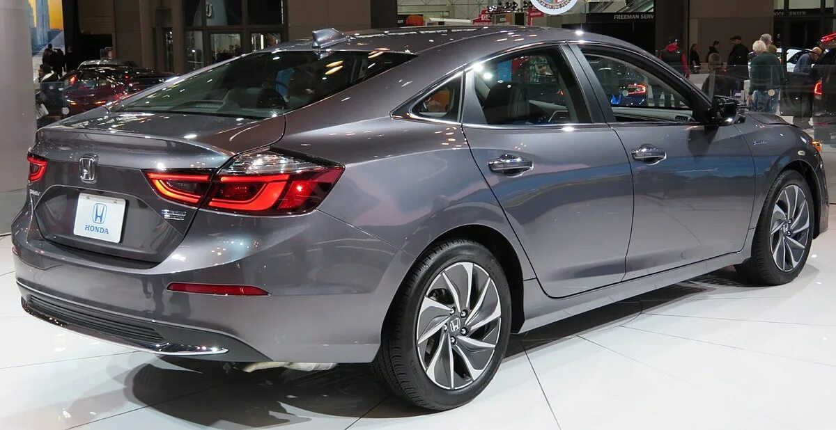 Инсайт 3. Honda Insight 3 поколение. Honda Insight 2019. Honda Insight 2019 Touring. Honda Insight III, 2019.